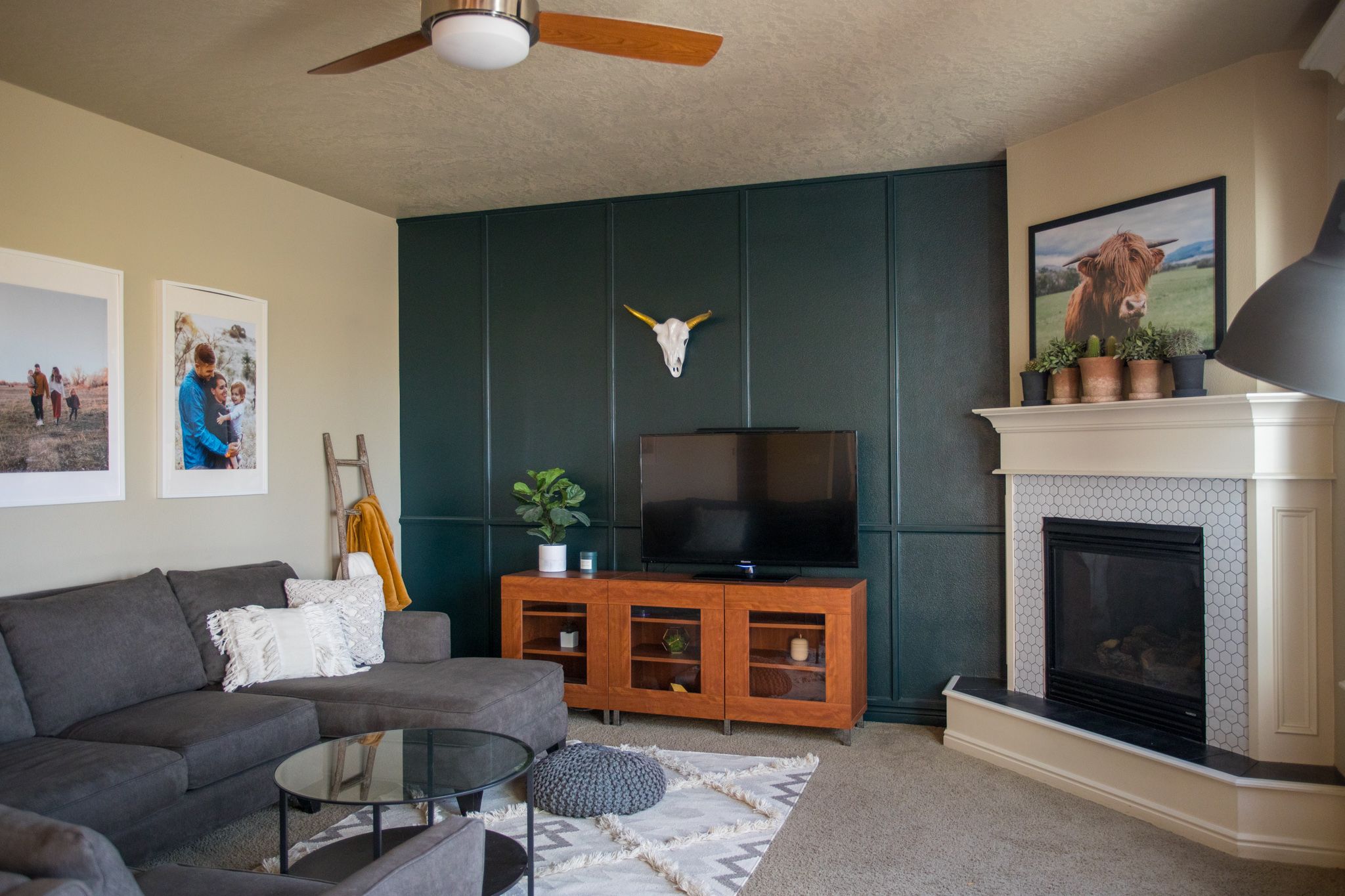 A DIY Living Room Accent Wall Combines Checkerboard & Plants