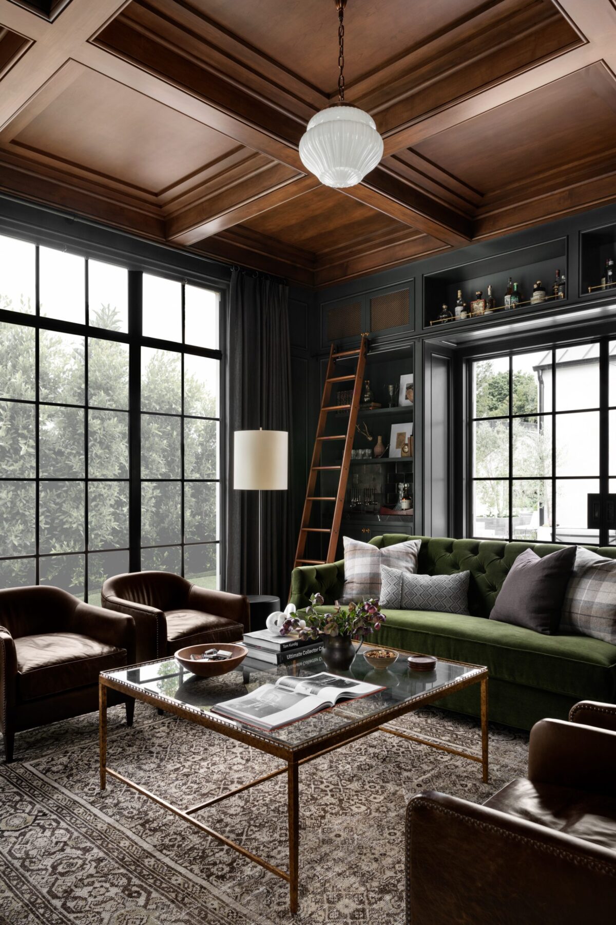 Elevate Your Interior Design: Exploring the Latest Trends in Color ...